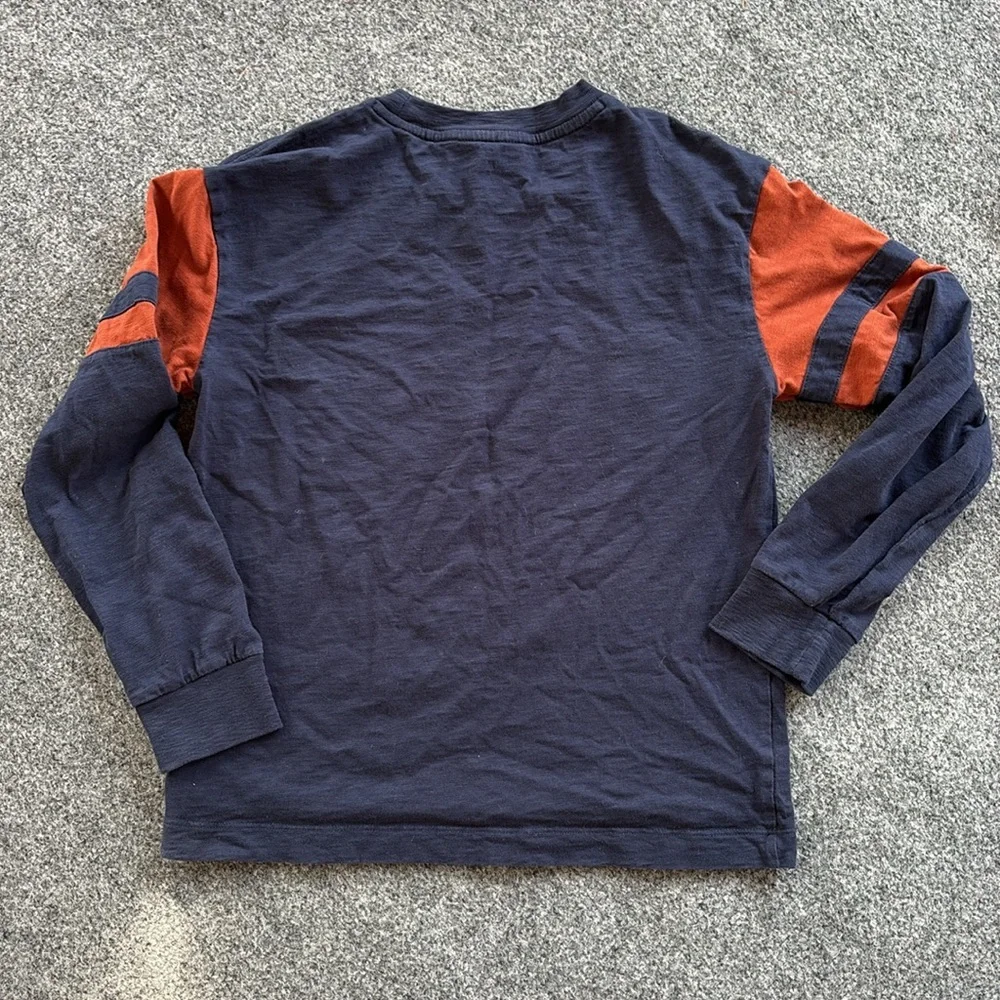 GAP Navy and Rust Long Sleeve Kids Tee - Size Medium (8)